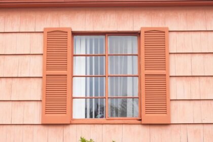 broken sash window