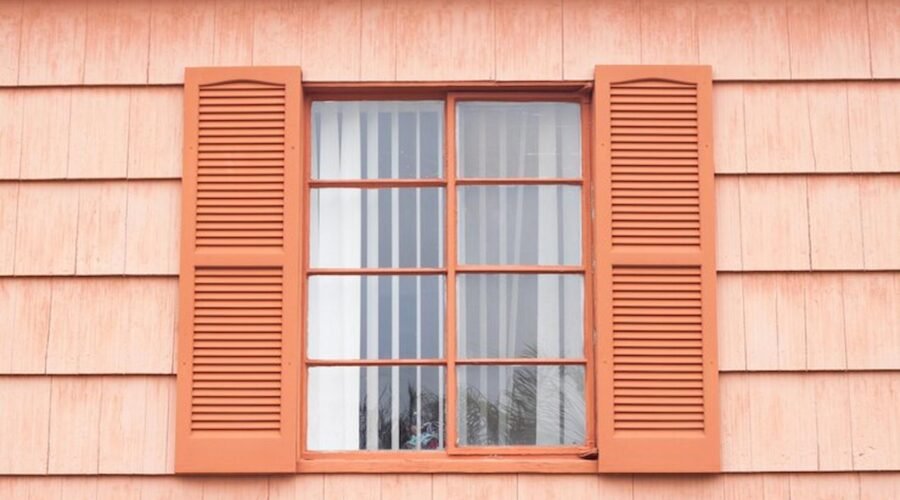 broken sash window