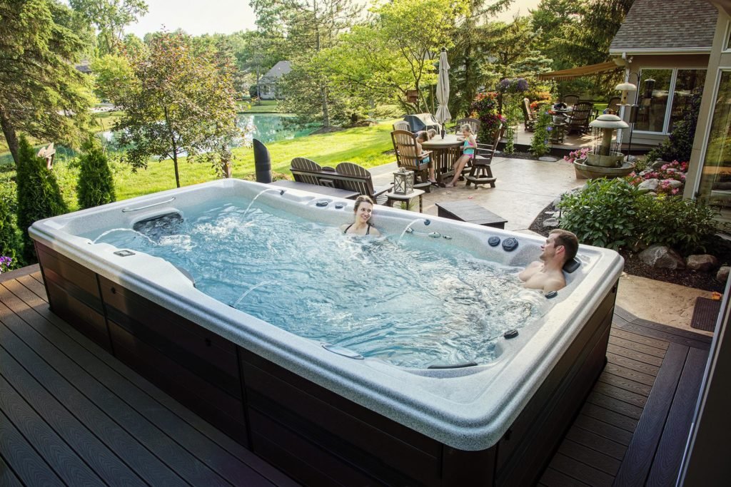 What Is The Right Way To Buy A Hot Tub? — Lyon